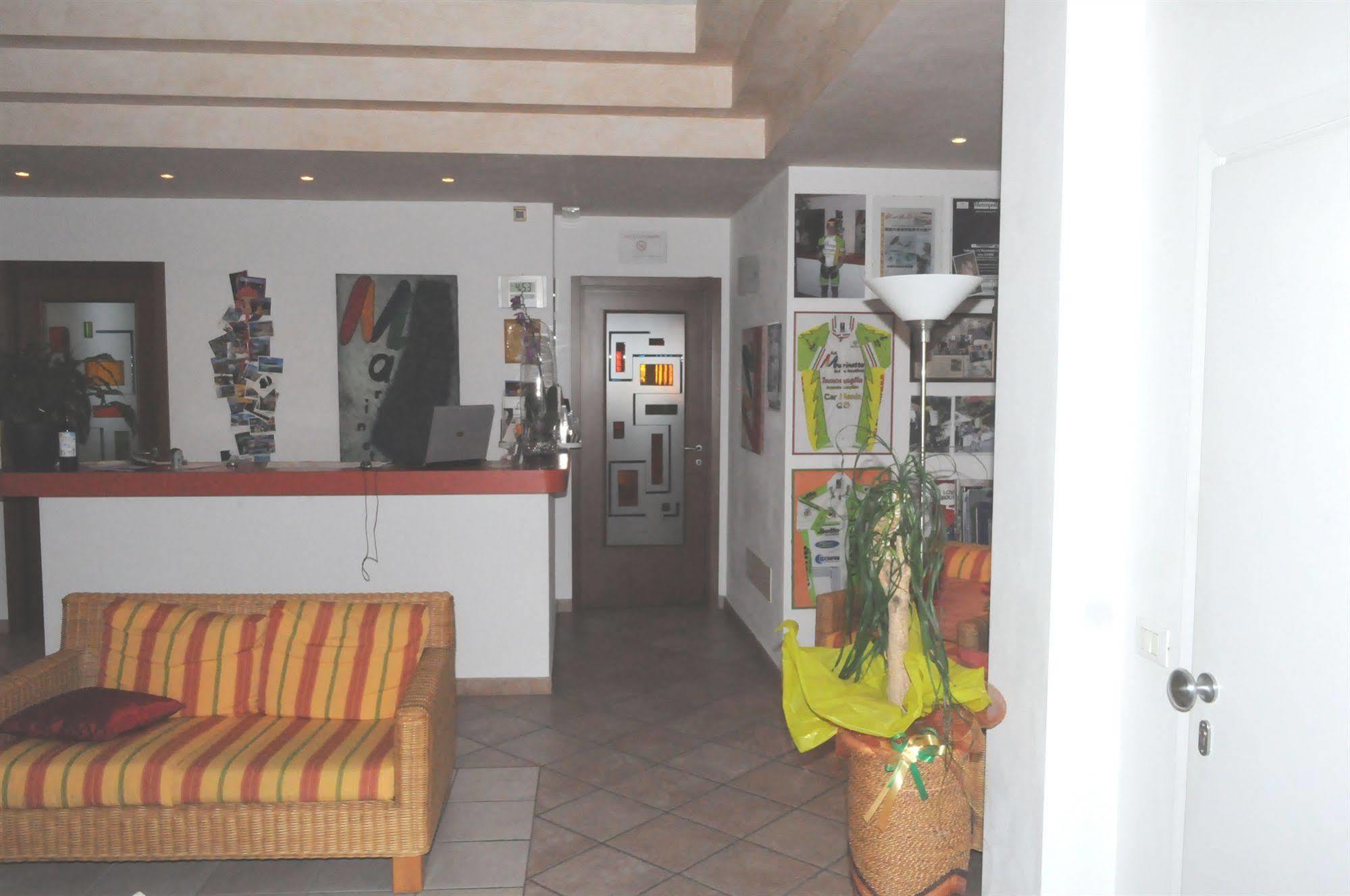 Marinetta Bed & Breakfast Signa Buitenkant foto